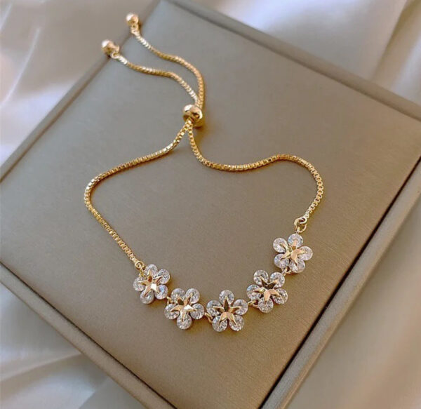 premium flower bracelet