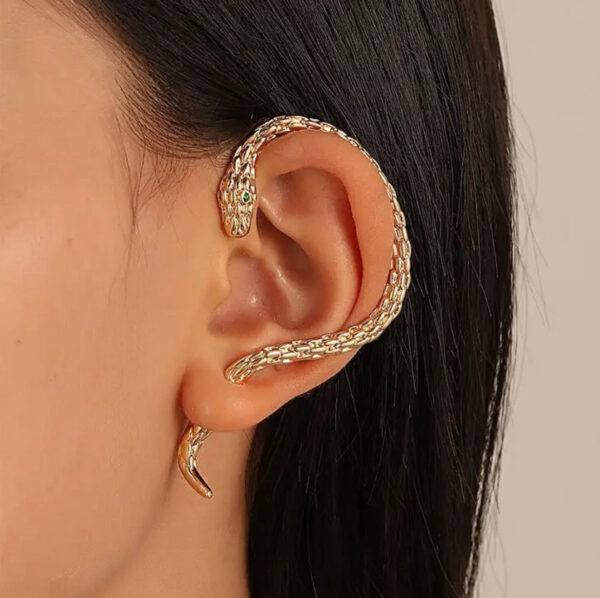 snake earcuff