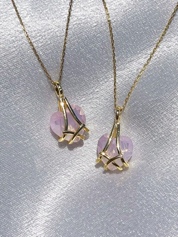 minimal barbie necklace