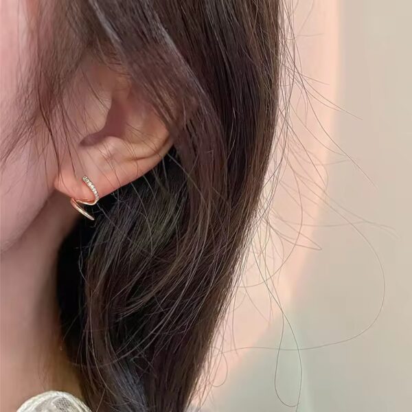 trendy silver spiral earrings